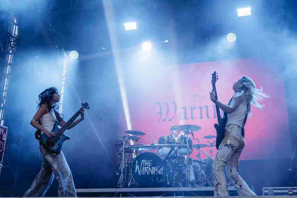 The Warning live Bologna 2024