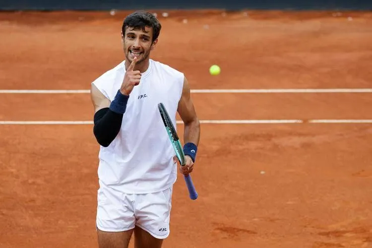 musetti batte zverev e vola in semifinale a roma ora sfida alcaraz da Atomheartmagazine.com musetti batte zverev e vola in semifinale a roma ora sfida alcaraz