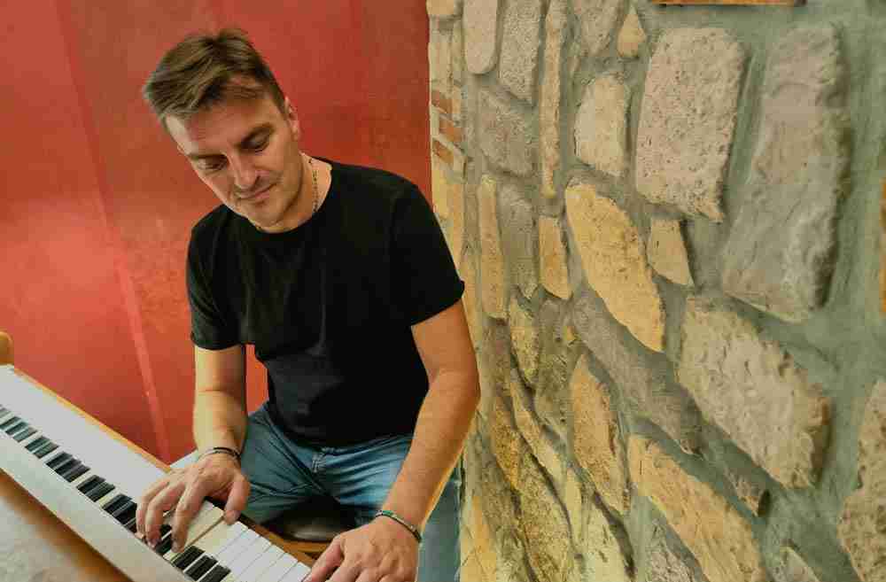 Michele Bonomini al pianoforte