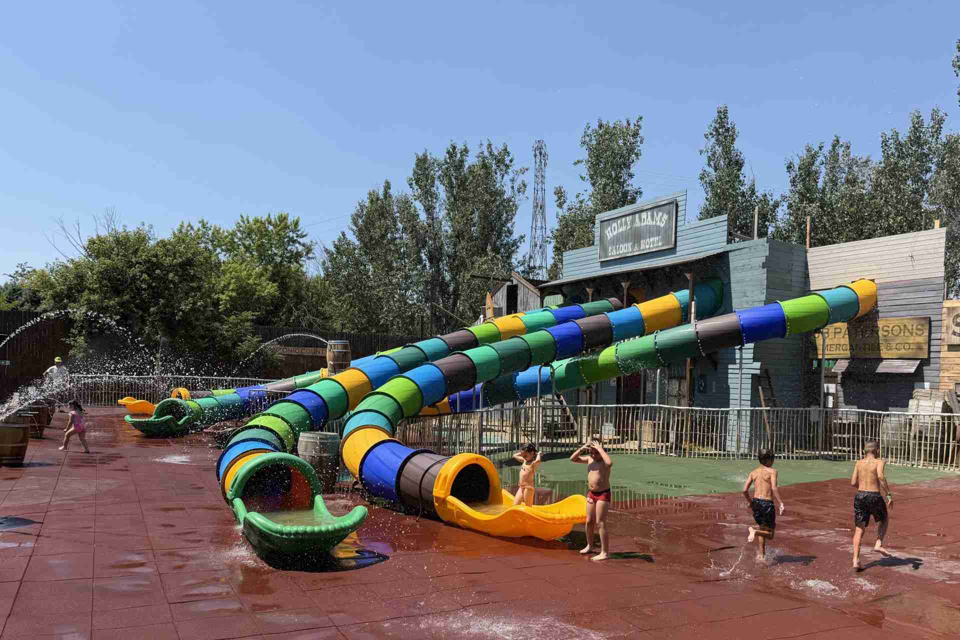 cowboyland inaugurata a voghera la nuova area acquatica san antonio water valley da Atomheartmagazine.com cowboyland inaugurata a voghera la nuova area acquatica san antonio water valley